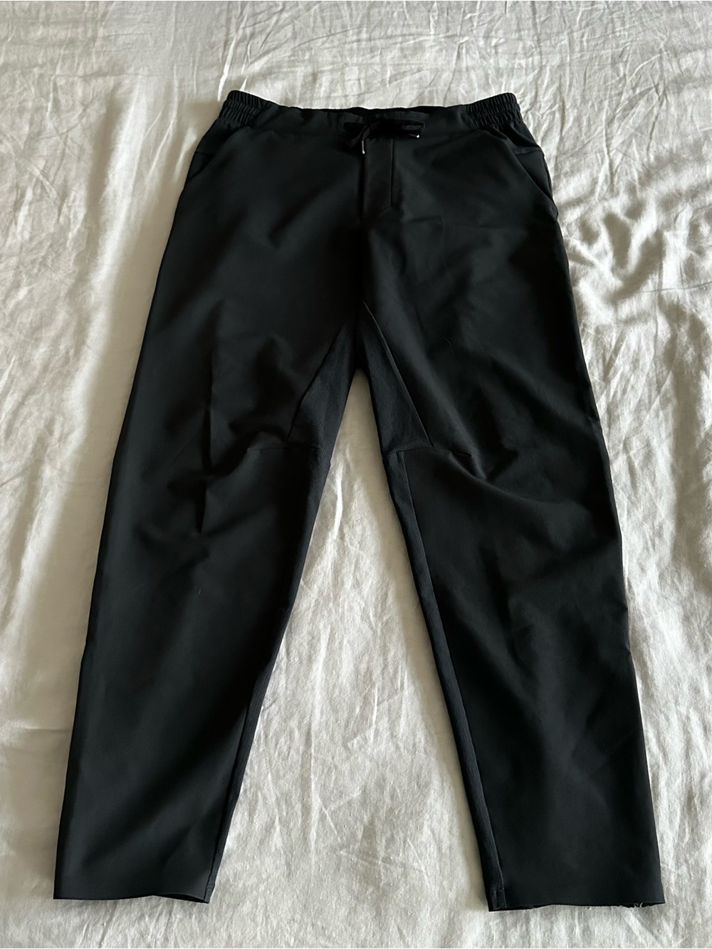 lululemon athletica Men's Black Tech Jogger Pants